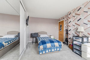 Photo 17- click for photo gallery